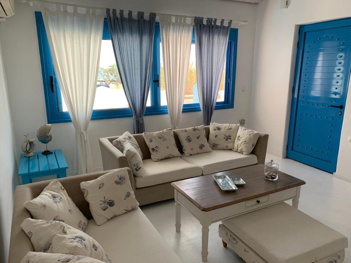 Blue Sea Villa & Apartments Makrýgialos Buitenkant foto