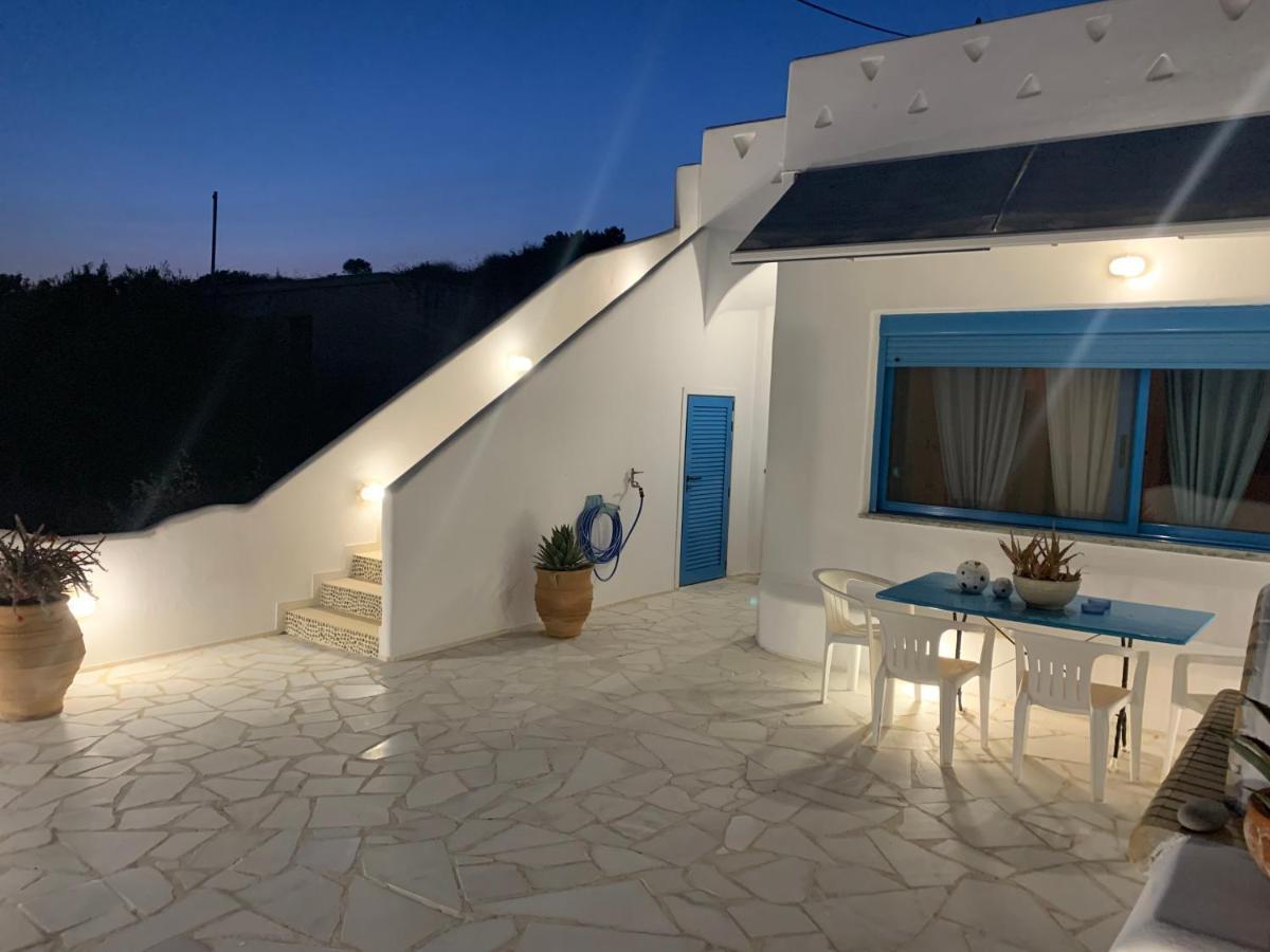 Blue Sea Villa & Apartments Makrýgialos Buitenkant foto